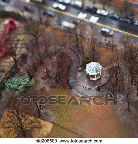 Stock Image - Urban Park. Fotosearch