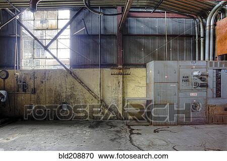 An empty industrial building in Los Angeles View Large Photo Image Stock Image - An empty industrial building in Los Angeles. Fotosearch