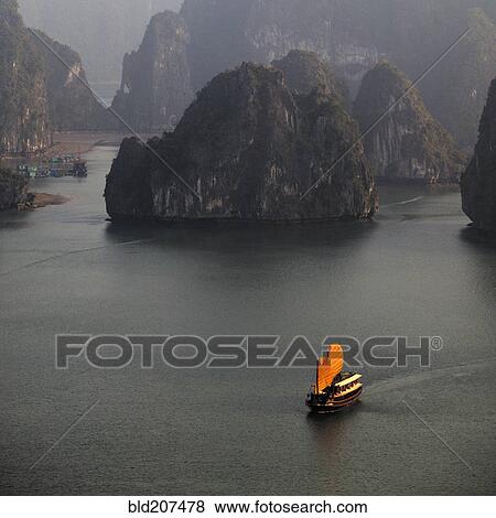 Chinese Boat With Orange Sails View Large Photo Image Stock Photo - Chinese Boat With Orange Sails. Fotosearch