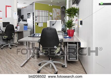 Stock Image - Emergency response service call center. Fotosearch
