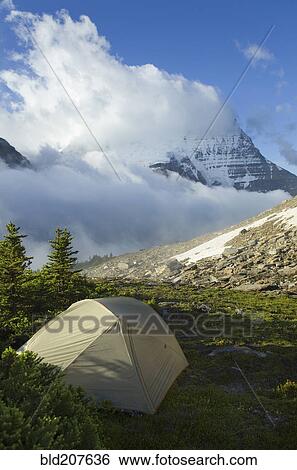 Mount Robson Provincial Park View Large Photo Image Stock Photograph - Mount Robson Provincial Park. Fotosearch