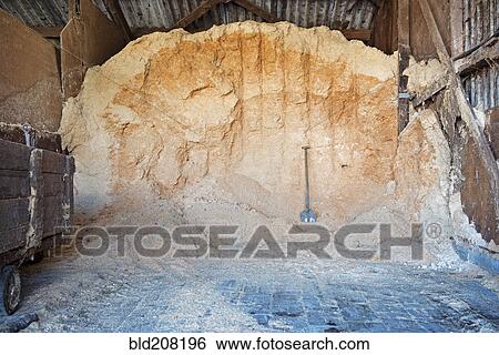 Sawdust and bedding in a horse's stable View Large Photo Image Stock Photograph - Sawdust and bedding in a horse's stable. Fotosearch