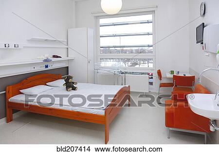 Picture - Tartu University women's hospital facility. Fotosearch