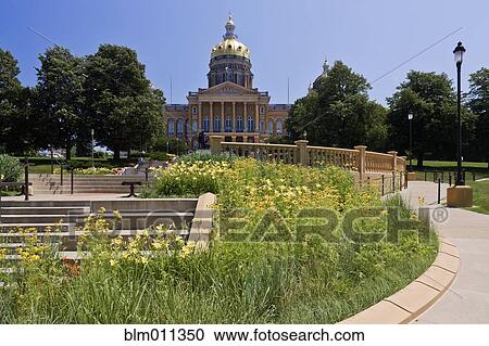 Iowa state capitol building View Large Photo Image Stock Image - Iowa state capitol building. Fotosearch