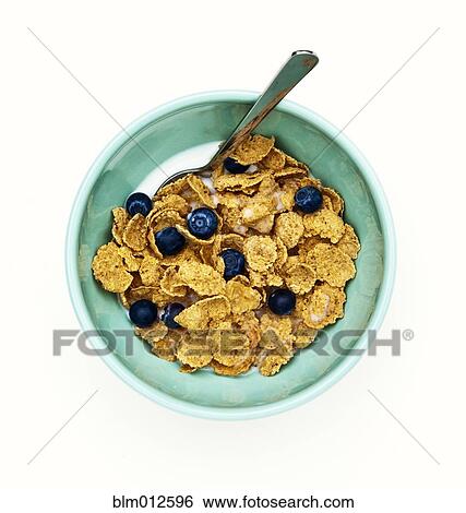 Stock Photograph - Bowl of healthy cereal with fruit. Fotosearch