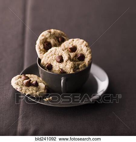 Chocolate chip cookies in cup View Large Photo Image Stock Image - Chocolate chip cookies in cup. Fotosearch