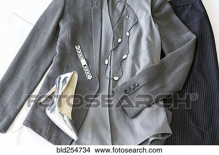 Picture - Matching clothing. Fotosearch