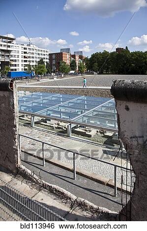 Stock Photograph - Hole in Berlin Wall, Berlin, Germany. Fotosearch