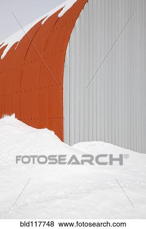 Stock Photo - Barn in Snow. Fotosearch