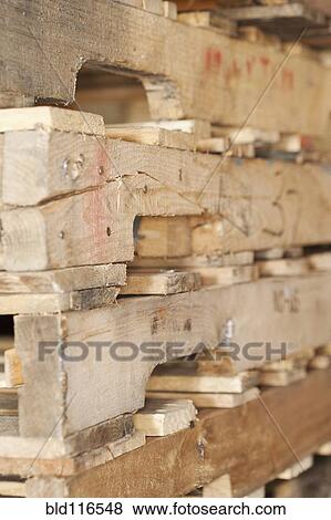 Stock Photo - Wood Pallets. Fotosearch