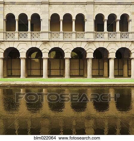 Picture - Arches and Columns Reflected in Water. Fotosearch
