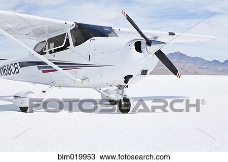 Cessna aircraft on Bonneville Salt Flats View Large Photo Image Stock Image - Cessna aircraft on Bonneville Salt Flats. Fotosearch