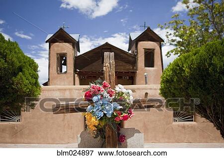 El Santuario de Chimayo View Large Photo Image Stock Photo - El Santuario de Chimayo. Fotosearch