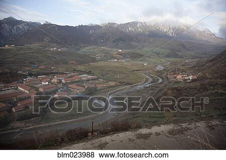 Gansu Langmusi, Tibet View Large Photo Image Stock Photo - Gansu Langmusi, Tibet. Fotosearch