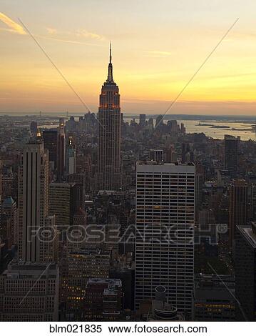 Stock Photography - Manhattan Skyline. Fotosearch