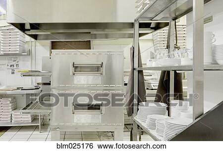 Stock Photograph - Pizza Making Oven. Fotosearch