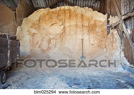 Sawdust and bedding in a horse's stable View Large Photo Image Picture - Sawdust and bedding in a horse's stable. Fotosearch