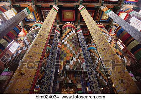Picture - Sichuan Tibet. Fotosearch