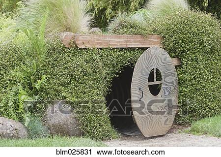 Stock Image - The Children's Garden at Oregon Gardens. Fotosearch