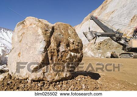 The Los Pelambres copper mine View Large Photo Image Stock Image - The Los Pelambres copper mine. Fotosearch