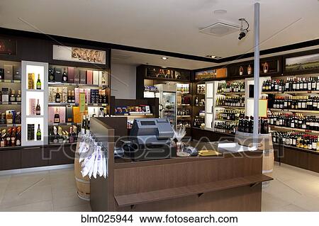 Picture - Wine, food and luxury goods retail outlet. Fotosearch