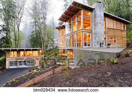 Picture - Modern house in woods. Fotosearch