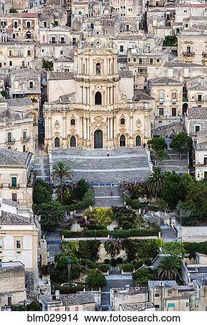 Duomo di San Pietro, Modica, Sicily, Italy View Large Photo Image Picture - Duomo di San Pietro, Modica, Sicily, Italy. Fotosearch