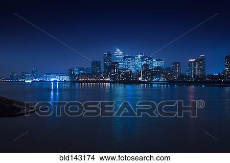 Picture - Illuminated skyline in cityscape at night, London, England, United Kingdom. Fotosearch