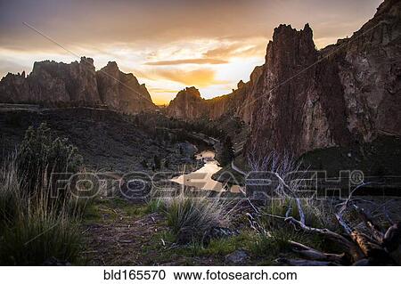 Creek reflecting sunset sky in desert landscape, Smith Rock State Park, Oregon, United States View Large Photo Image Stock Image - Creek reflecting sunset sky in desert landscape, Smith Rock State Park, Oregon, United States. Fotosearch