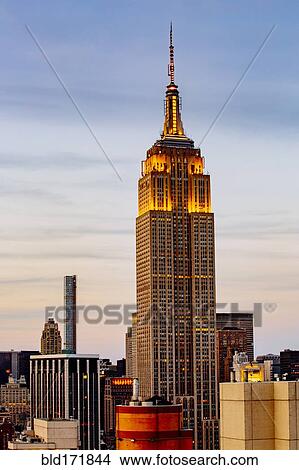 Picture - Highrise building in New York cityscape, New York, United States. Fotosearch