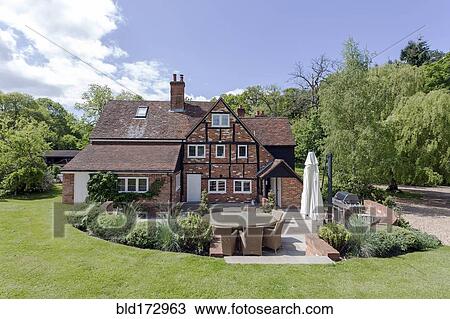 House and manicured backyard lawn View Large Photo Image Stock Image - House and manicured backyard lawn. Fotosearch