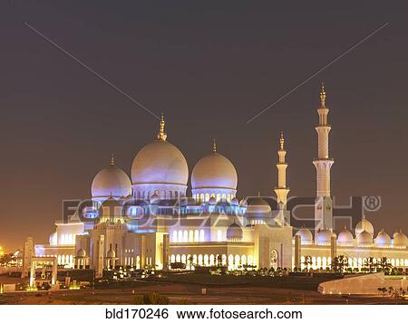 Stock Photograph - Ornate domed building and spires, Abu Dhabi, Abu Dhabi Emirate, United Arab Emirates. Fotosearch