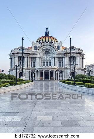 Palciao de Bella Artes and courtyard, Mexico City, Federal District, Mexico View Large Photo Image Stock Image - Palciao de Bella Artes and courtyard, Mexico City, Federal District, Mexico. Fotosearch