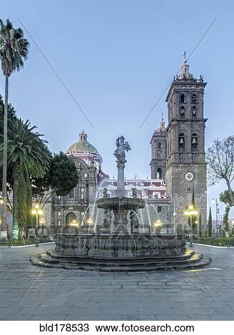 Stock Image - Fountain in Puebla town square, Puebla, Mexico. Fotosearch