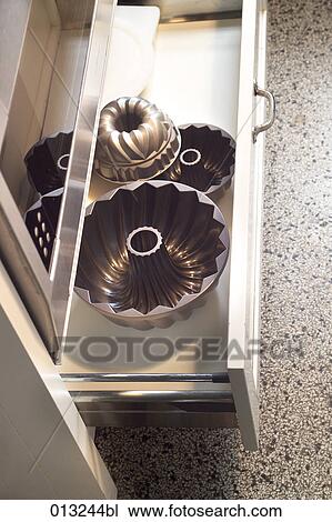 Halasz + Burow, artificial light, baking, cake, cake pan, cake pans, cakes View Large Photo Image Stock Image - Halasz + Burow, artificial light, baking, cake, cake pan, cake pans, cakes. Fotosearch