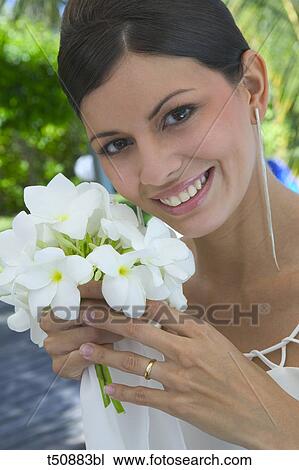 Bride's portrait View Large Photo Image Stock Image - Bride's portrait. Fotosearch