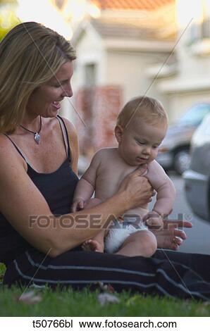 Mother and child´s portrait View Large Photo Image Stock Image - Mother and child´s portrait. Fotosearch