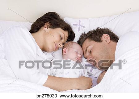 baby bed sleep with parents