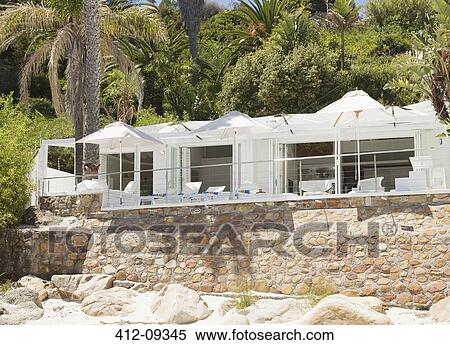 Stock Photography - Modern house. Fotosearch
