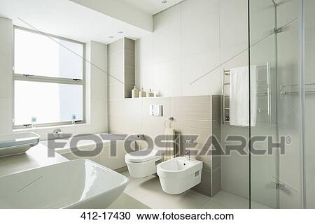 Stock Image - Modern bathroom. Fotosearch