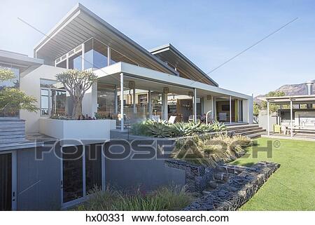 Luxury modern house View Large Photo Image Stock Image - Luxury modern house. Fotosearch