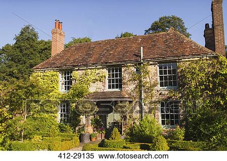 Ivy covered cottage, Haslemere, England View Large Photo Image Stock Photography - Ivy covered cottage, Haslemere, England. Fotosearch