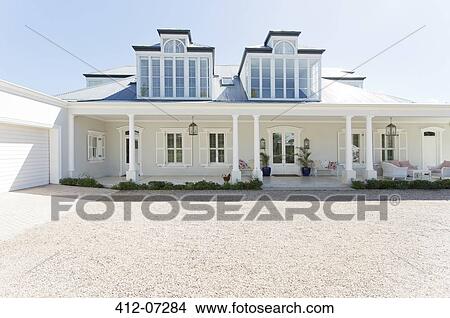 Driveway of luxury house View Large Photo Image Picture - Driveway of luxury house. Fotosearch