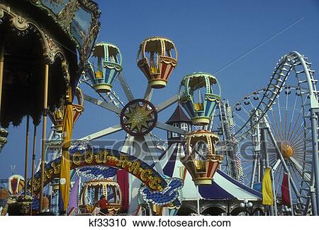 1990S Mariners Landing Amusement Pier Wildwood, New Jersey View Large Photo Image Stock Image - 1990S Mariners Landing Amusement Pier Wildwood, New Jersey. Fotosearch