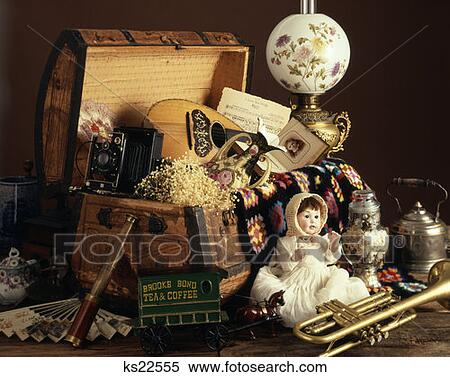Antique Trunk Chest Full Of Toys Memorabilia Antiques View Large Photo Image Stock Photography - Antique Trunk Chest Full Of Toys Memorabilia Antiques. Fotosearch