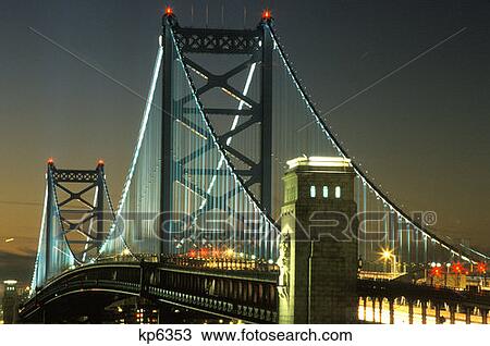 Ben Franklin Bridge Philadelphia Pennsylvania View Large Photo Image Stock Image - Ben Franklin Bridge Philadelphia Pennsylvania . Fotosearch