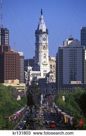 Benjamin Franklin Parkway Traffic City View Large Photo Image Stock Image - Benjamin Franklin Parkway Traffic City . Fotosearch