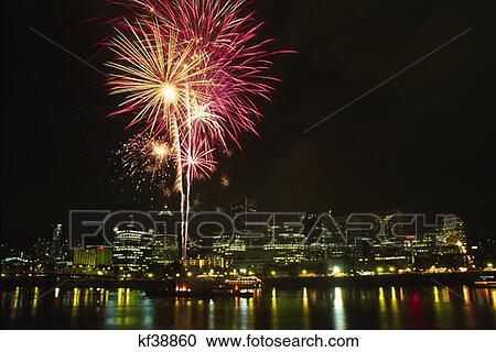 Fireworks Rose Festival Eastside Esplanade Portland Oregon View Large Photo Image Stock Image - Fireworks Rose Festival Eastside Esplanade Portland Oregon . Fotosearch