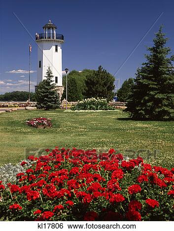 Stock Photograph - Lighthouse In Lakeside Park Fond Du Lac, Wisconsin. Fotosearch