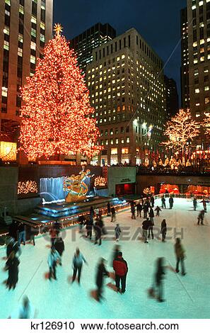 New York New York People Ice Skating In Rockefeller Center At Christmas Time View Large Photo Image Stock Image - New York New York People Ice Skating In Rockefeller Center At Christmas Time . Fotosearch
